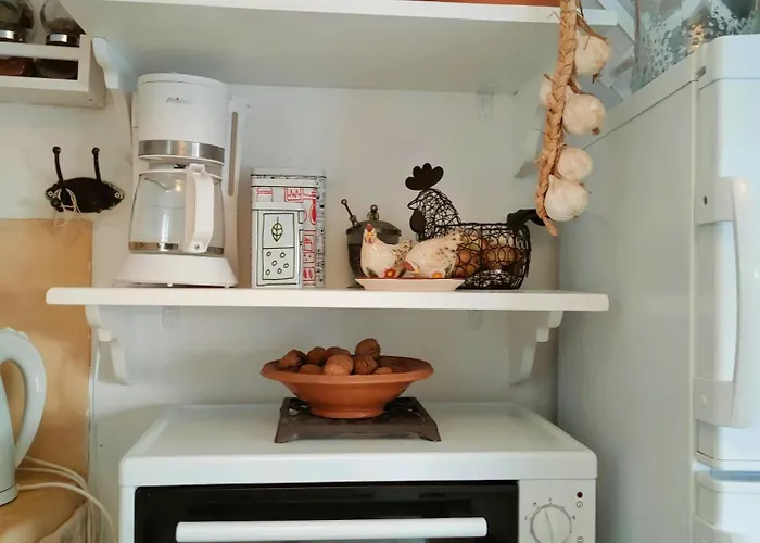 Casanova's House * Emporio (Santorini)