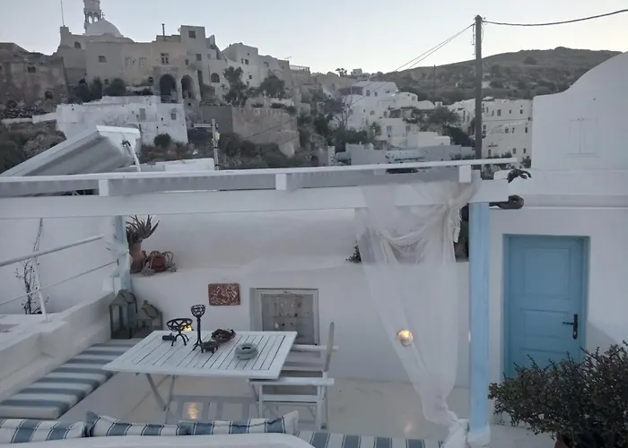 Casanova's House * Emporio (Santorini)