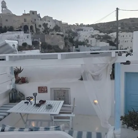 Casanova's House * Emporio (Santorini)